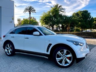 Infiniti FX30d S premium 2012