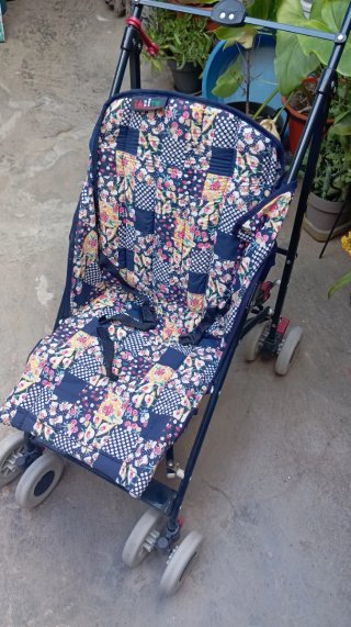 Silla de paseo bebé estampado floral