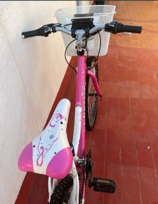 Bicicleta infantil rosa AVALON 20