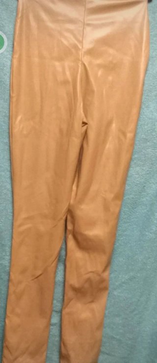 Leggings Boohoo beige nuevos con etiqueta