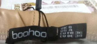 Leggings Boohoo beige nuevos con etiqueta