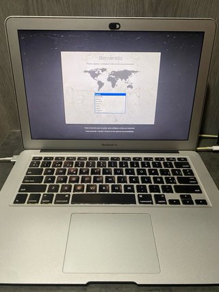 MacBook Air Apple Plata con fallo pantalla
