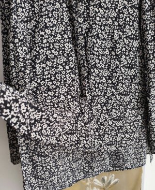 Blusa Zara Estampada Flores Manga Larga