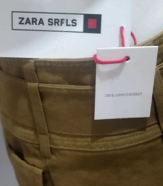 Minifalda estilo cargo algodón. Zara SRPLS.