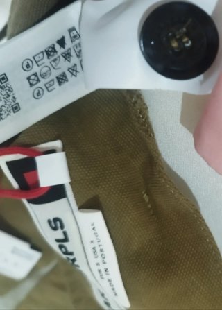 Minifalda estilo cargo algodón. Zara SRPLS.