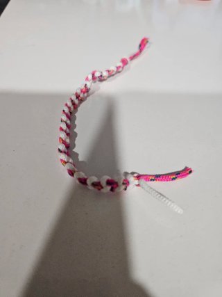 Pulseras hechas a mano