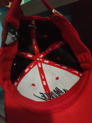 Gorra Nike Roja