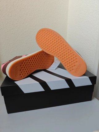 Adidas Grand Court Burdeos Talla 39