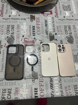 Pack 4 fundas iPhone 15 Pro Max