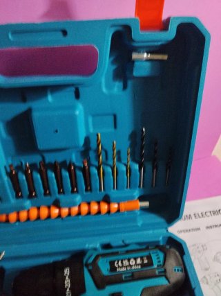 Taladro Atornillador Percutor 21V + Baterías