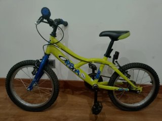 Bicicleta Orbea y Patinete Molto Niño/a