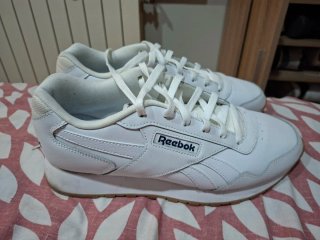 Zapatillas Reebok Blancas y Marrones