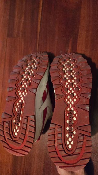 Zapatillas Reebok Blancas y Rojas Talla 42