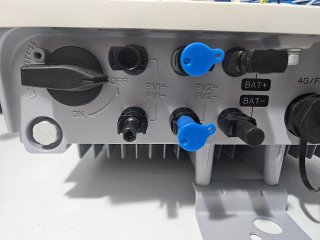 Inversor Huawei Sun2000 3KTL-L1 + Accesorios
