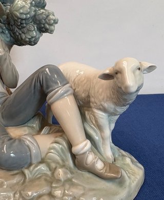 Porcelana Lladró El Descanso del Pastor