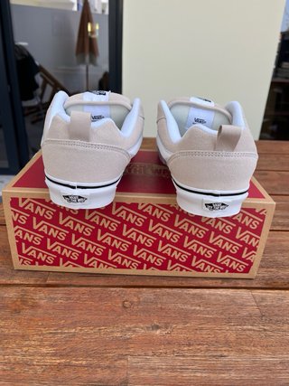 Vans Knu Skool Bege e Branco - Tamanho 42