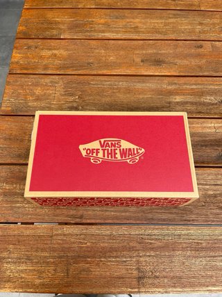 Vans Knu Skool Bege e Branco - Tamanho 42