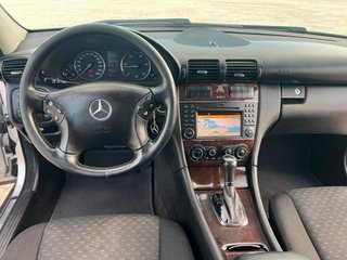 Mercedes-Benz Clase C 2005