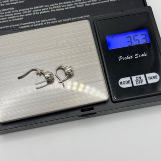 Pendientes de oro blanco 18kt con diamantes