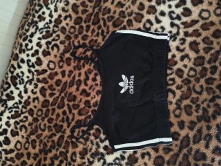 Top Adidas Negro Talla M