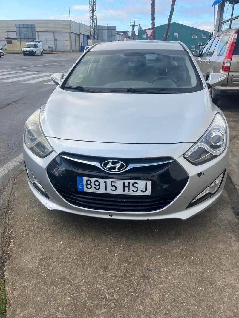 Hyundai i40 2013 - foto 1