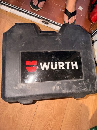 Nivel láser Würth y tripo