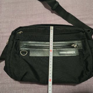 Bolso U de Adolfo Domínguez Negro