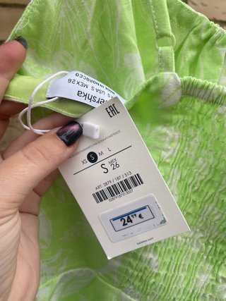 Mono corto lima NUEVO con estampado de Bershka