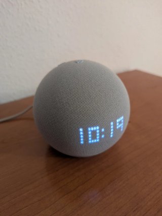 Echo Dot 5ta Gen - Reloj - Altavoz Alexa - Celeste