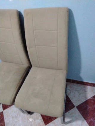 Juego de 4 sillas de comedor beige
