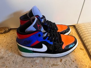 Zapatillas nike air Jordan Negras y Naranjas