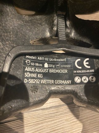 Casco Ciclismo Abus Airbreaker Negro