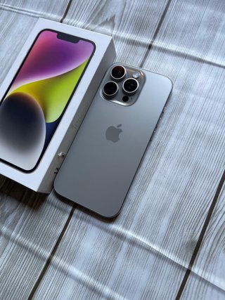 iPhone 16 Pro GARANTÍA