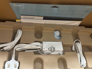 Cricut Maker 4 Máquina de Corte Inteligente