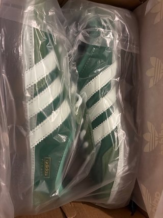 Adidas Yunque Verde Talla 42. For budbunny