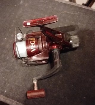 Carretes de pesca (3 unidades)