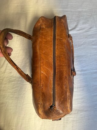 Bolso de piel vintage marrón