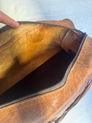 Bolso de piel vintage marrón