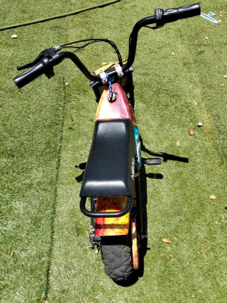 Mini Moto Eléctrica NEON Kids Bike