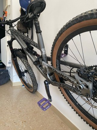 Bicicleta commencal clash Enduro/Freeride