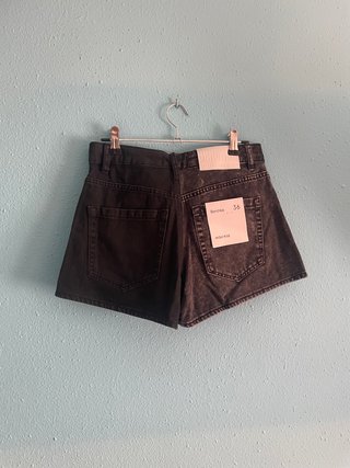 Short vaquero bicolor negro-gris NUEVO de Bershka