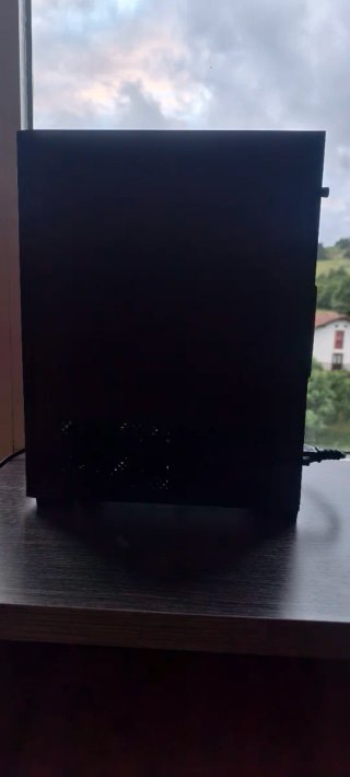 PC Gaming Ryzen 5 2600X + RX 570 4GB | 16GB RAM | SSD