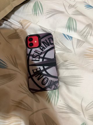 iPhone 12 64GB Rosso