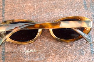 Occhiali da sole Foster Grant vintage tartarugati