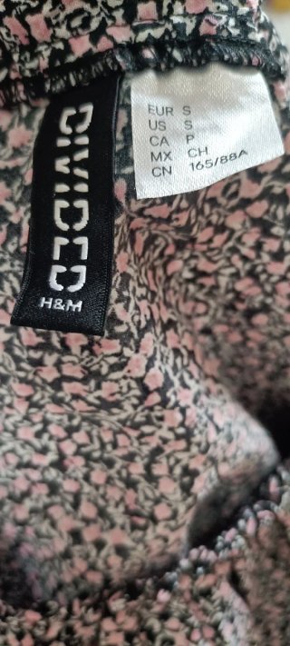 Top Peplum H&M Negro y rosa