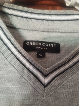 Camiseta cuello pico hombre GREEN COAST gris