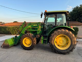 Tractor John Deere 5620 WD + Pala 500 SD-II