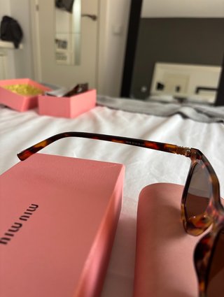 Gafas de sol Miu Miu Tortoise