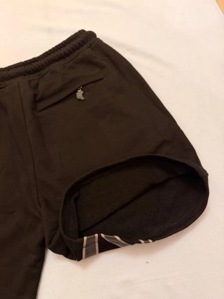 Conjunto Negro Syna World Camiseta y Shorts