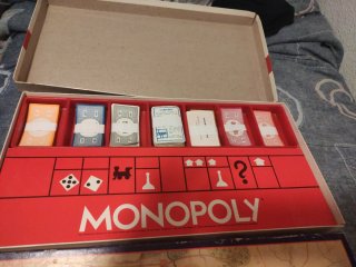 Juegos de mesa Monopoly y Stratego año 80
